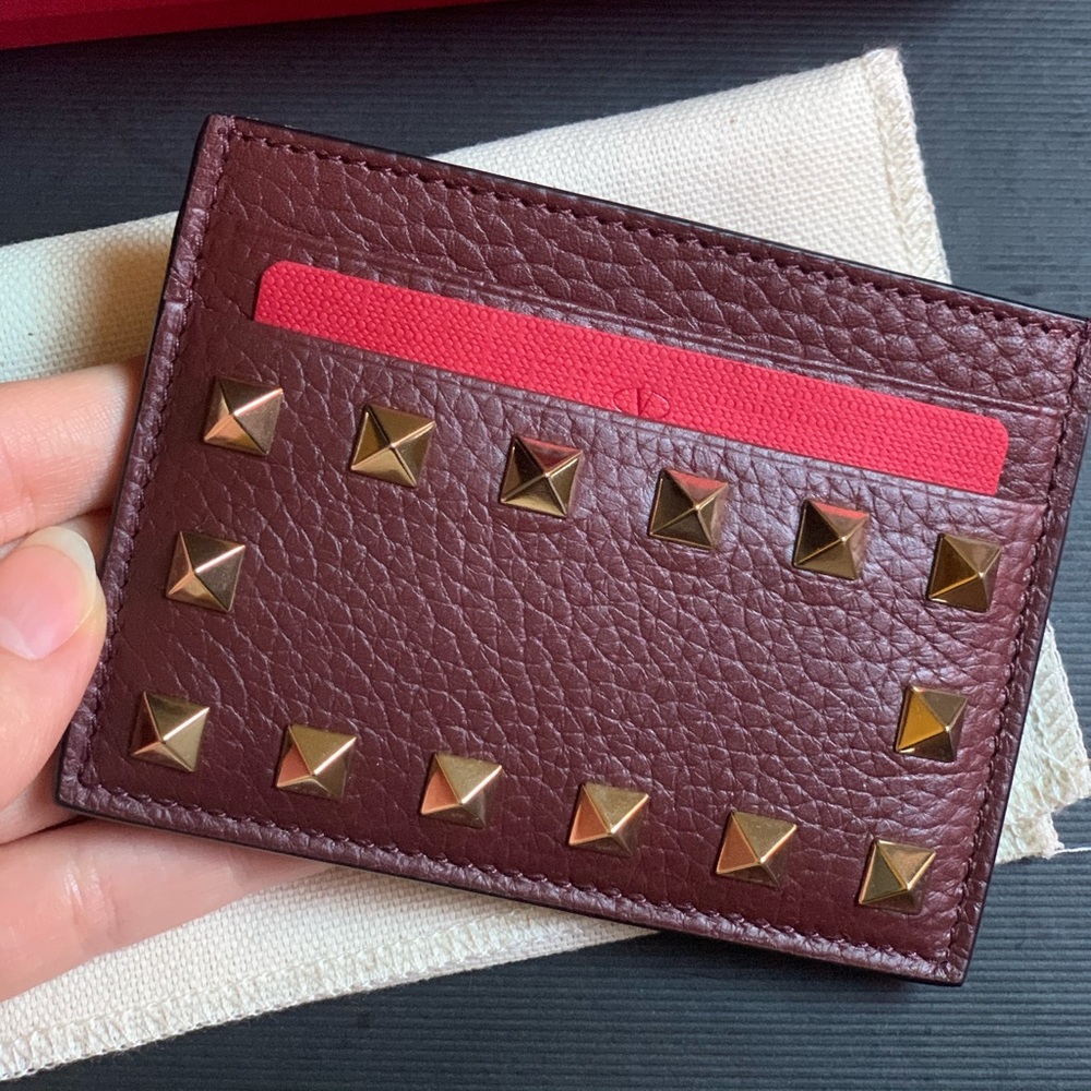 Valentino Garavani Rockstud Leather Card Holder